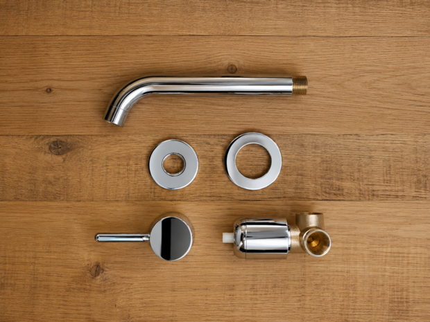 Inbouwmengkraan chroom detail &mdash; thermostatisch met koperen aansluiting