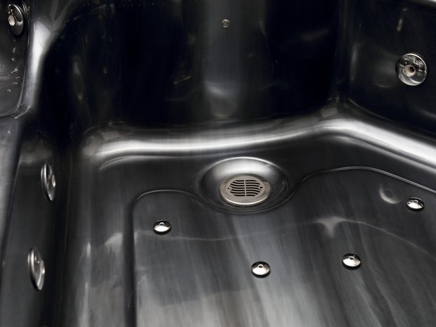 Airjets detail outdoor spa 25 airjets